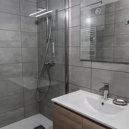 Apartment Le Belvedere - 2 Pieces Pour 5 Personnes 274 *